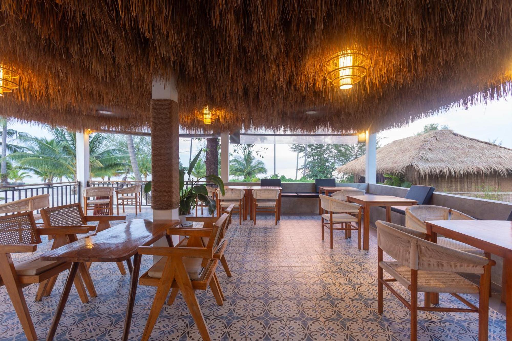 Anaya Koh Rong Hotel Pagoda Beach Eksteriør billede